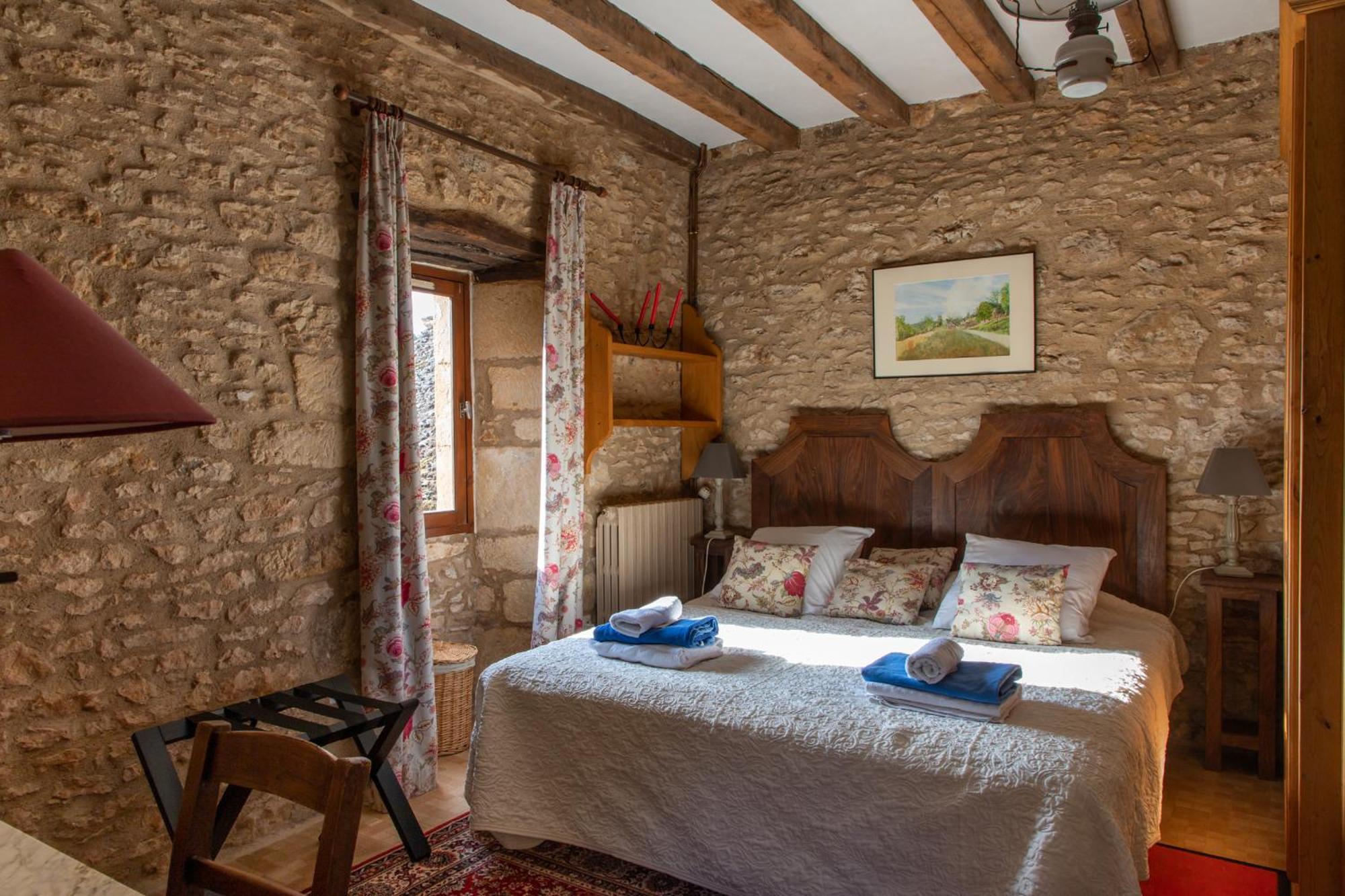 Chambres D'Hotes Avec Piscine La Rossillonie Beynac-et-Cazenac Cameră foto